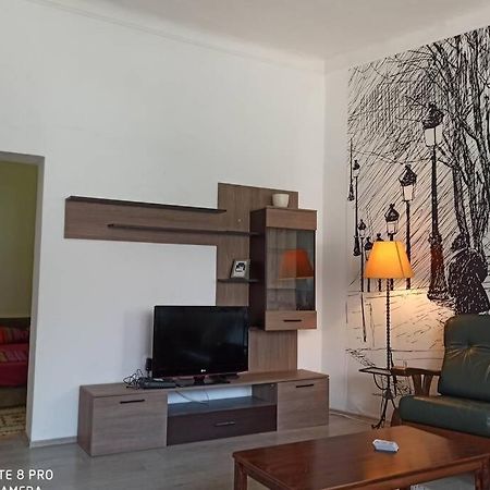 M&M Apartman Budapest Exterior foto